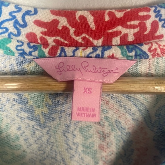 Lilly Pulitzer Women's Odette Tunic Multi Let Minnow Top size XS - Picture 2 of 5